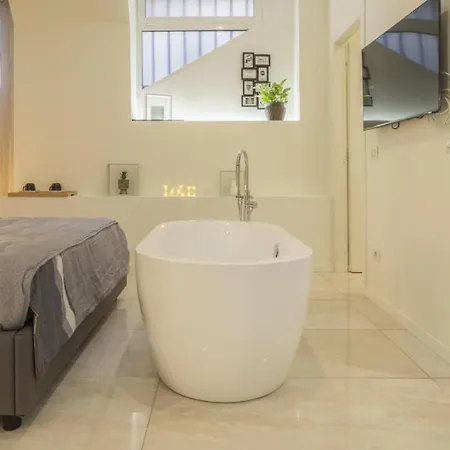 דירה Vivimihome Loft Milanese A Due Passi Dal Centro מילאנו